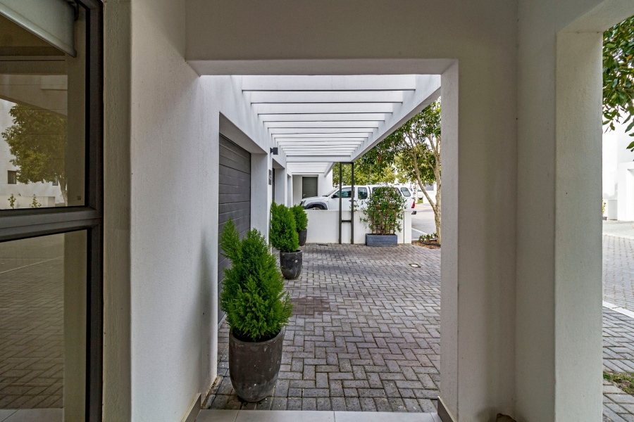 4 Bedroom Property for Sale in Croydon Gardens Estate Western Cape